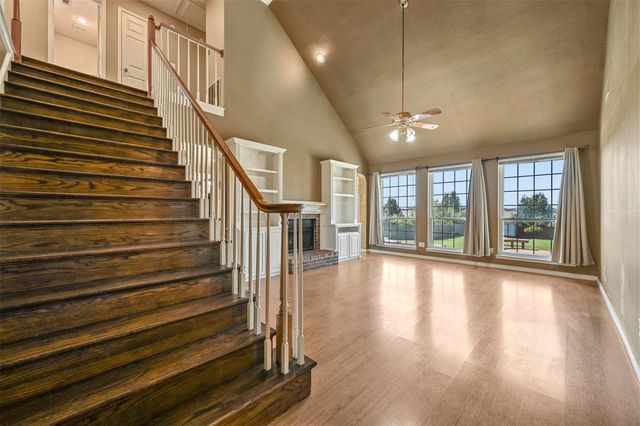 5110 Heatherdale Drive, Grapevine, TX 76051