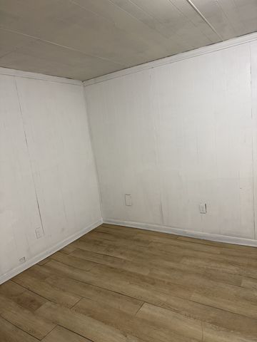 1028 Bridge St, Columbia, TN 38401