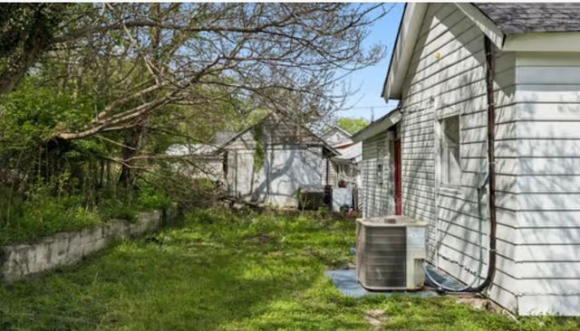 1028 Bridge St, Columbia, TN 38401