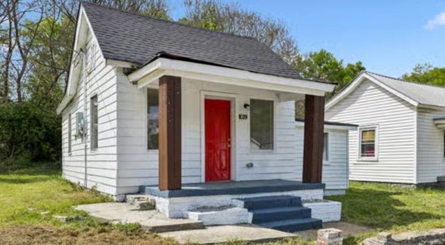 1028 Bridge St, Columbia, TN 38401