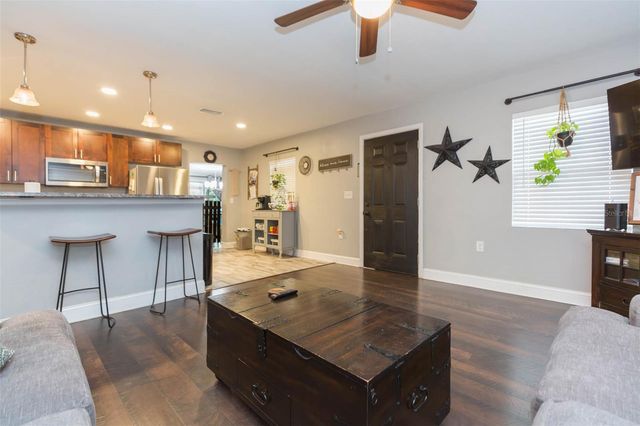 33437 WESTWOOD DRIVE, Dade City, FL 33523