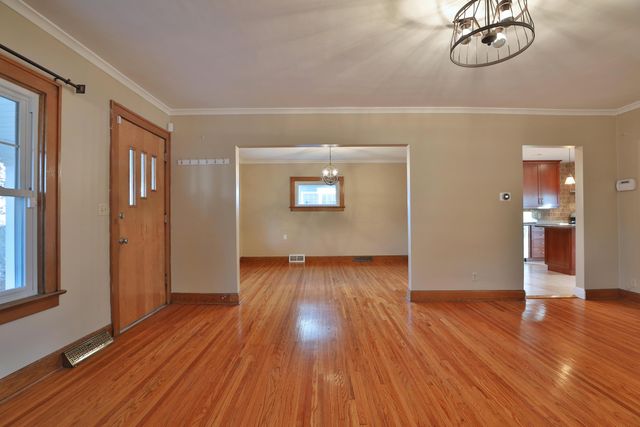 43 Northridge Road, Columbus, OH 43214