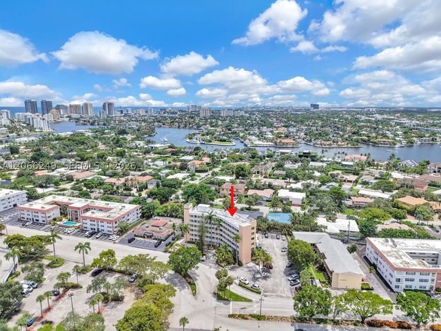 2400 NE 9th St 201, Fort Lauderdale, FL 33304