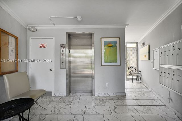 2400 NE 9th St 201, Fort Lauderdale, FL 33304