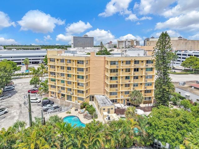 2400 NE 9th St 201, Fort Lauderdale, FL 33304