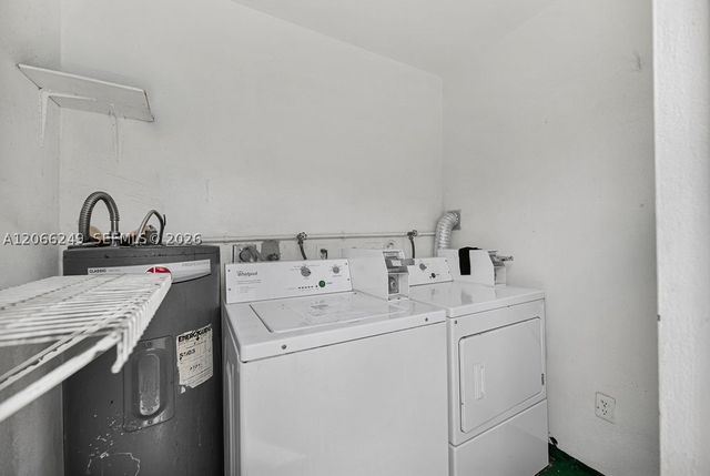 2400 NE 9th St 201, Fort Lauderdale, FL 33304