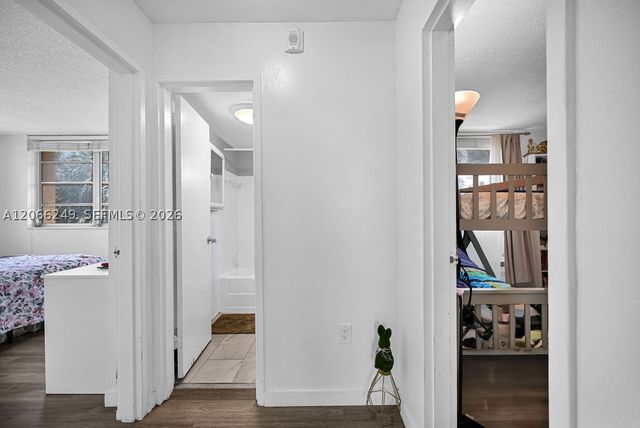 2400 NE 9th St 201, Fort Lauderdale, FL 33304