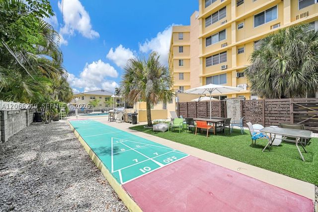 2400 NE 9th St 201, Fort Lauderdale, FL 33304
