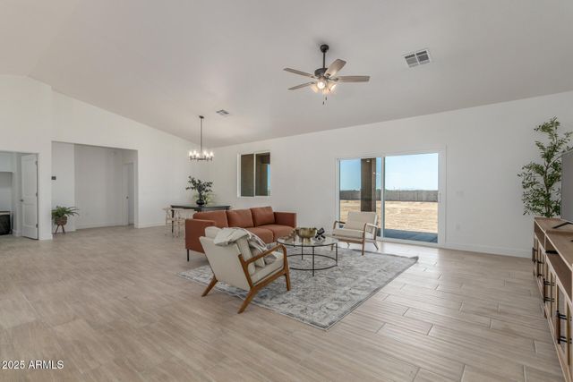 9544 W SANDSTONE MOUNTAIN Drive, Casa Grande, AZ 85194