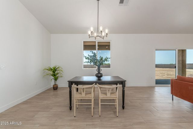 9544 W SANDSTONE MOUNTAIN Drive, Casa Grande, AZ 85194