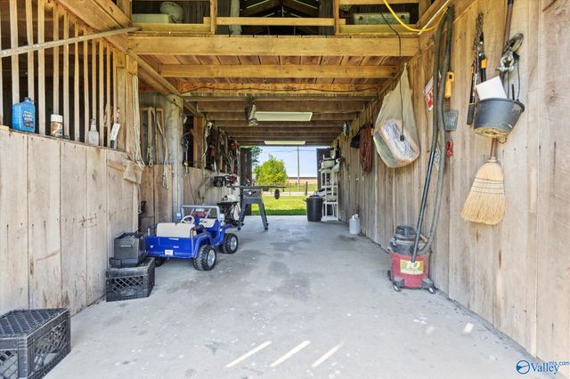 10576 Highway 72 West, Athens, AL 35611