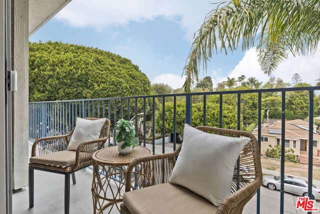 2222 5th Street 301, Santa Monica, CA 90405