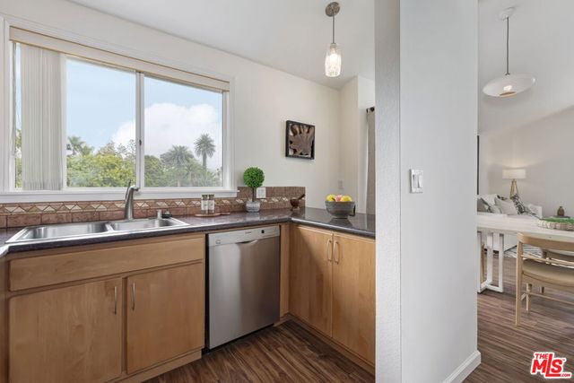 2222 5th Street 301, Santa Monica, CA 90405
