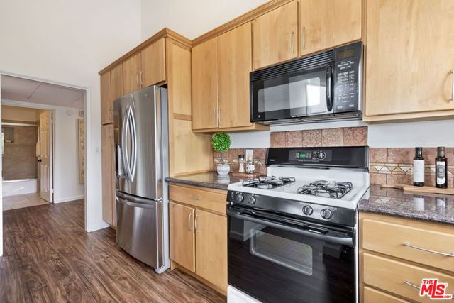 2222 5th Street 301, Santa Monica, CA 90405