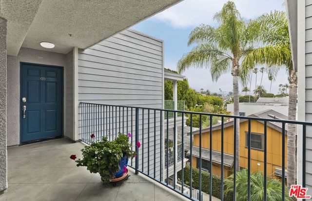 2222 5th Street 301, Santa Monica, CA 90405