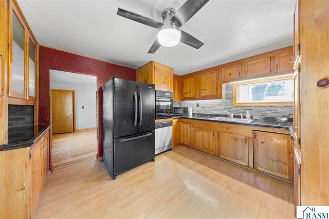 1518 4th Avenue, Mankato, MN 56001