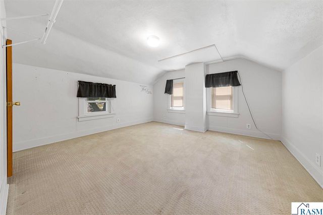 1518 4th Avenue, Mankato, MN 56001