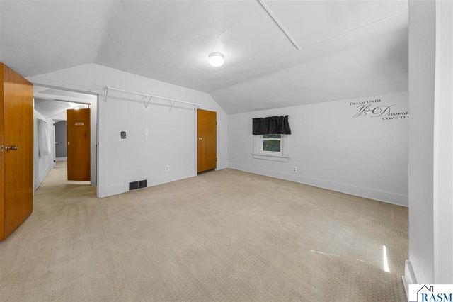 1518 4th Avenue, Mankato, MN 56001