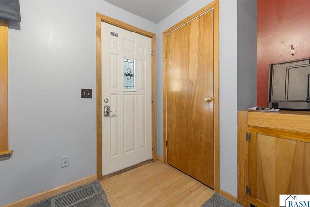 1518 4th Avenue, Mankato, MN 56001