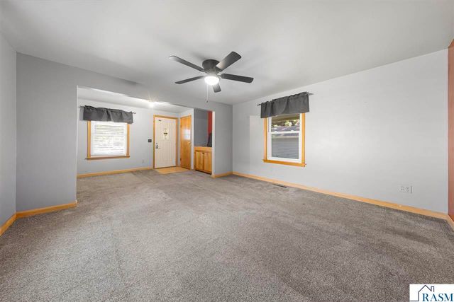 1518 4th Avenue, Mankato, MN 56001