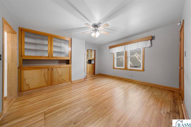 1518 4th Avenue, Mankato, MN 56001