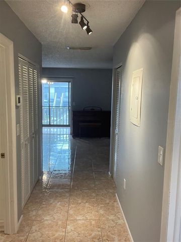 3804 CORTEZ DRIVE D, Tampa, FL 33614