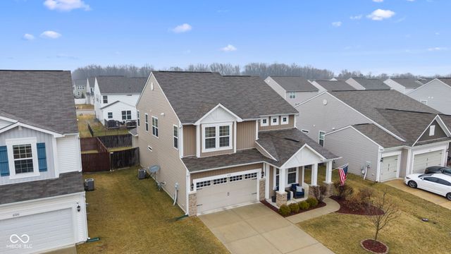 6740 Shooting Star Drive, Whitestown, IN 46075