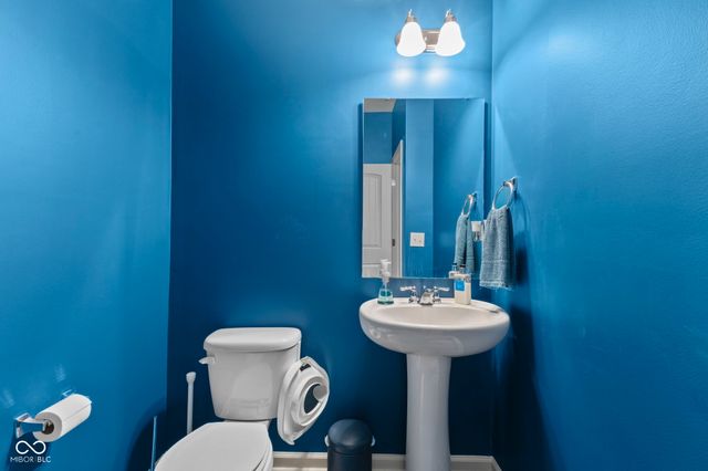 6740 Shooting Star Drive, Whitestown, IN 46075