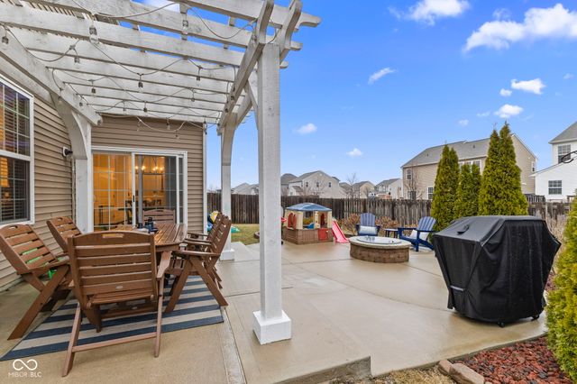 6740 Shooting Star Drive, Whitestown, IN 46075