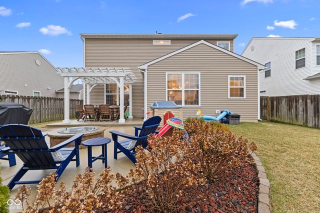 6740 Shooting Star Drive, Whitestown, IN 46075