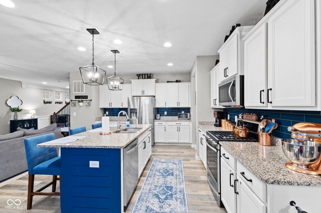 6740 Shooting Star Drive, Whitestown, IN 46075