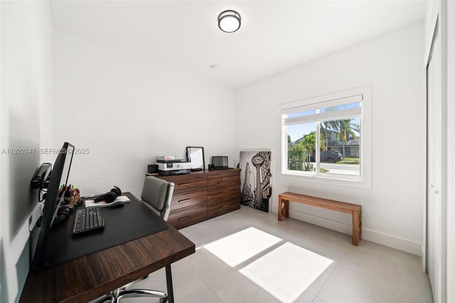 17341 SW 304th St, Homestead, FL 33030