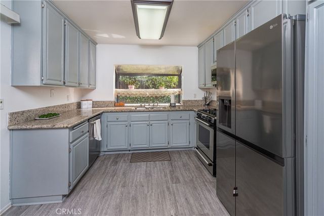 13982 Olive Grove, Sylmar, CA 91342