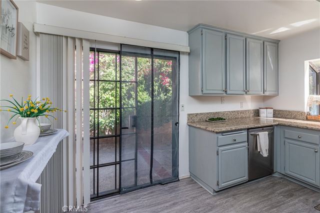 13982 Olive Grove, Sylmar, CA 91342