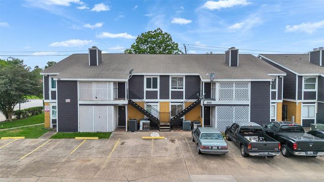 12658 Ashford Meadow Drive B, Houston, TX 77082