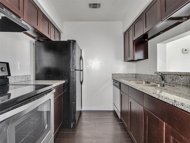 12658 Ashford Meadow Drive B, Houston, TX 77082