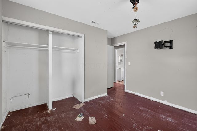 3793 Walmar Drive, Columbus, OH 43224