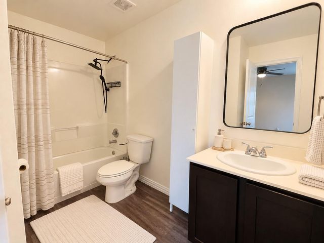 217 Gans Street, Houston, TX 77029