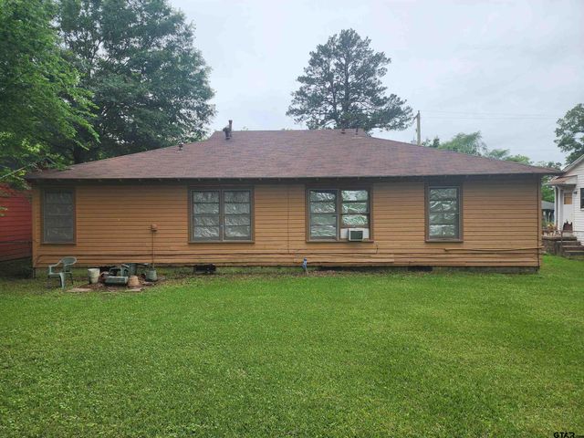 318 Milligan DR, Pittsburg, TX 75686