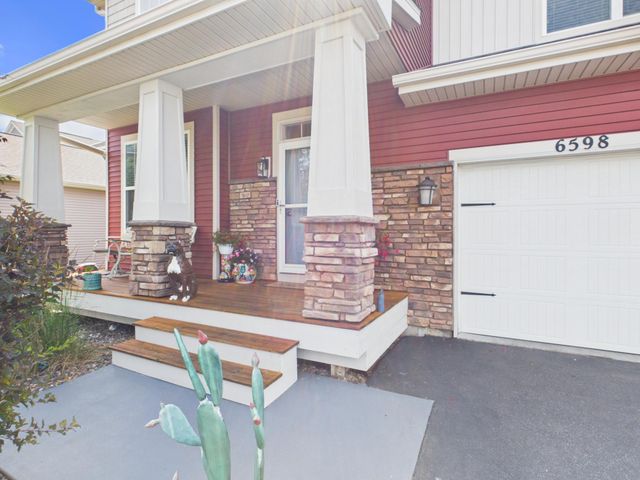 6598 Jeffery Avenue S, Cottage Grove, MN 55016