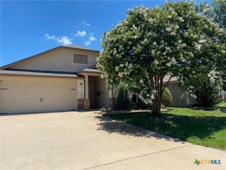 6826 Ambrose Circle, Temple, TX 76502