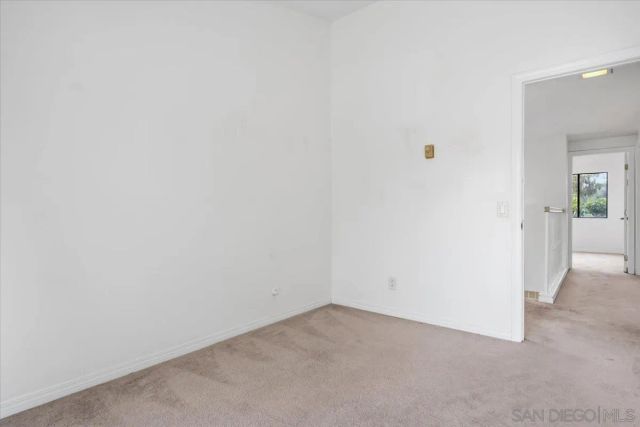 8725 Caminito Abrazo, La Jolla, CA 92037