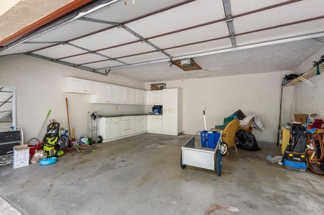 16 Via Lago, Boynton Beach, FL 33435