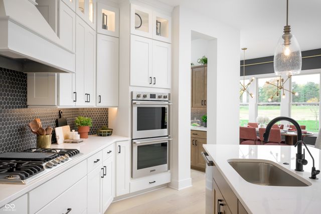 1439 Chatham Hills Boulevard, Westfield, IN 46074