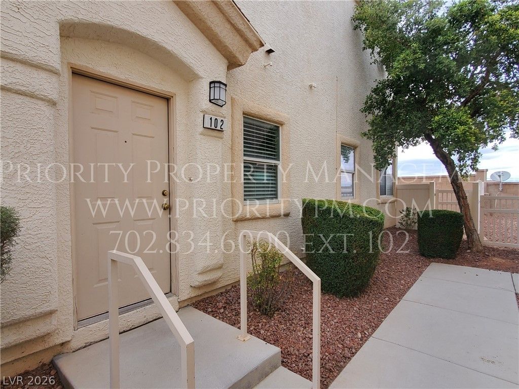 8796 DUNCAN BARREL Avenue 102, Las Vegas, NV 89178