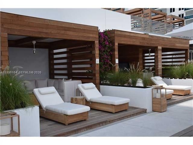 2301 Collins Avenue 1507, Miami Beach, FL 33139