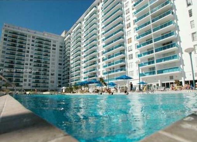 2301 Collins Avenue 1507, Miami Beach, FL 33139