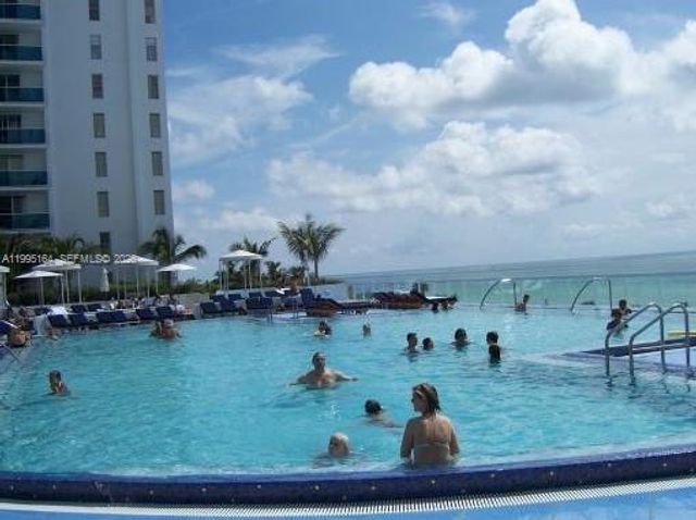 2301 Collins Avenue 1507, Miami Beach, FL 33139