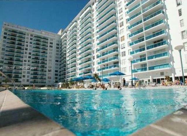 2301 Collins Avenue 1507, Miami Beach, FL 33139