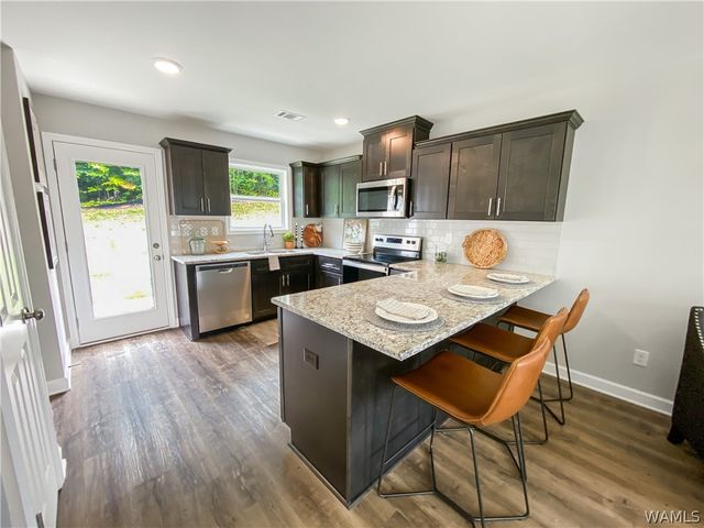 5985 73rd E, Cottondale, AL 35453